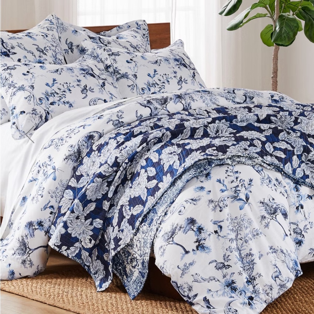 Johnny Was Blue Monday Reversible Quilt Blanket KING NEW $388
